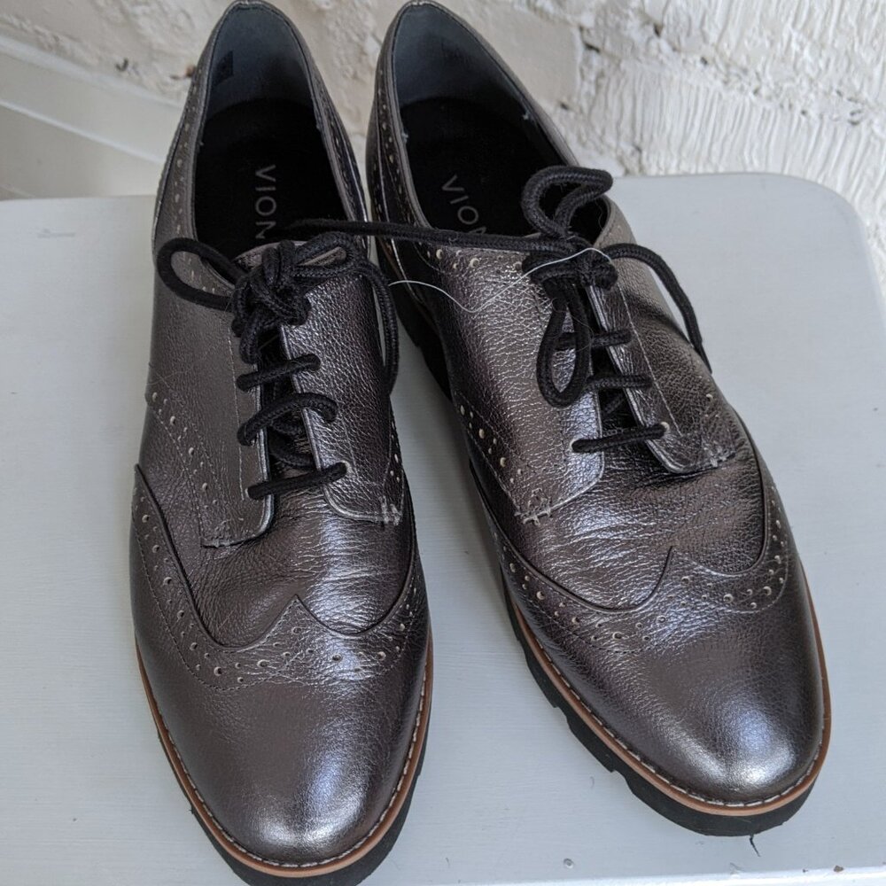 LOAFERS, like new Vionic